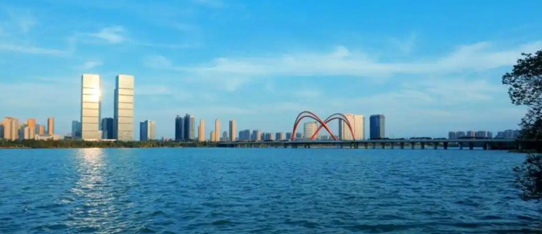 一枚戒指里的“新质生产力”：握己如何在方寸之间锻造国产智能终端